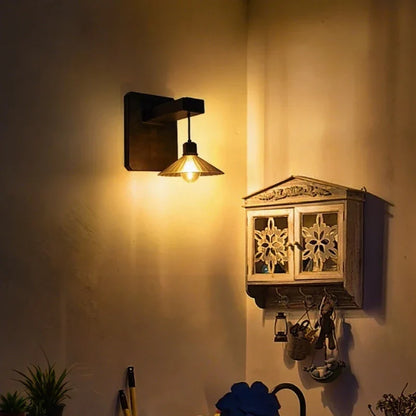 LunaWeave Lantern
