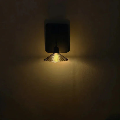 LunaWeave Lantern