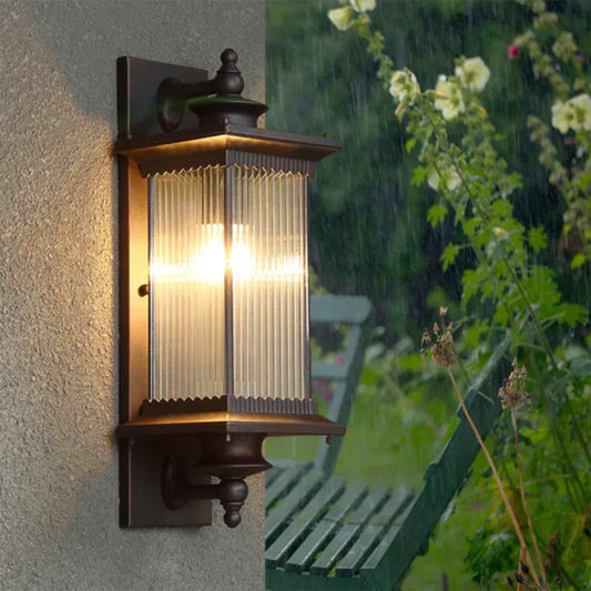 Xyda Stylish Outdoor Wall Lamp