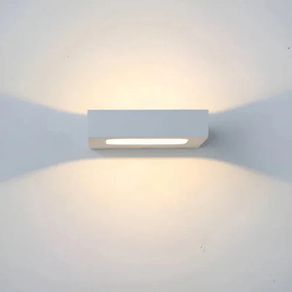 Uvina Adjustable LED Wall Lamp Indoor