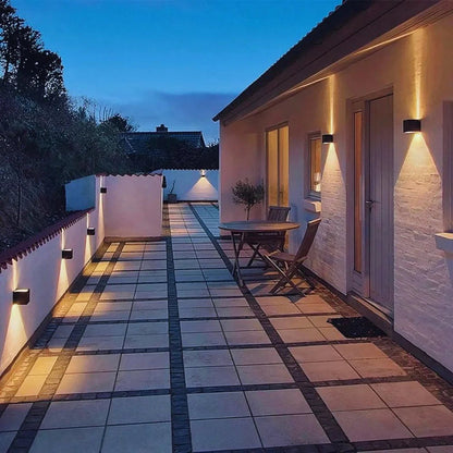 Casa Solaro™ Adjustable Wall Light