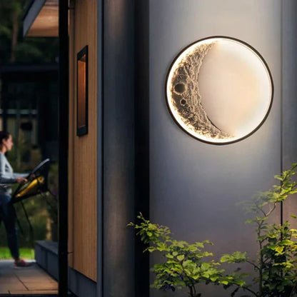 Tyrova Modern LED Outdoor Wall Lamp