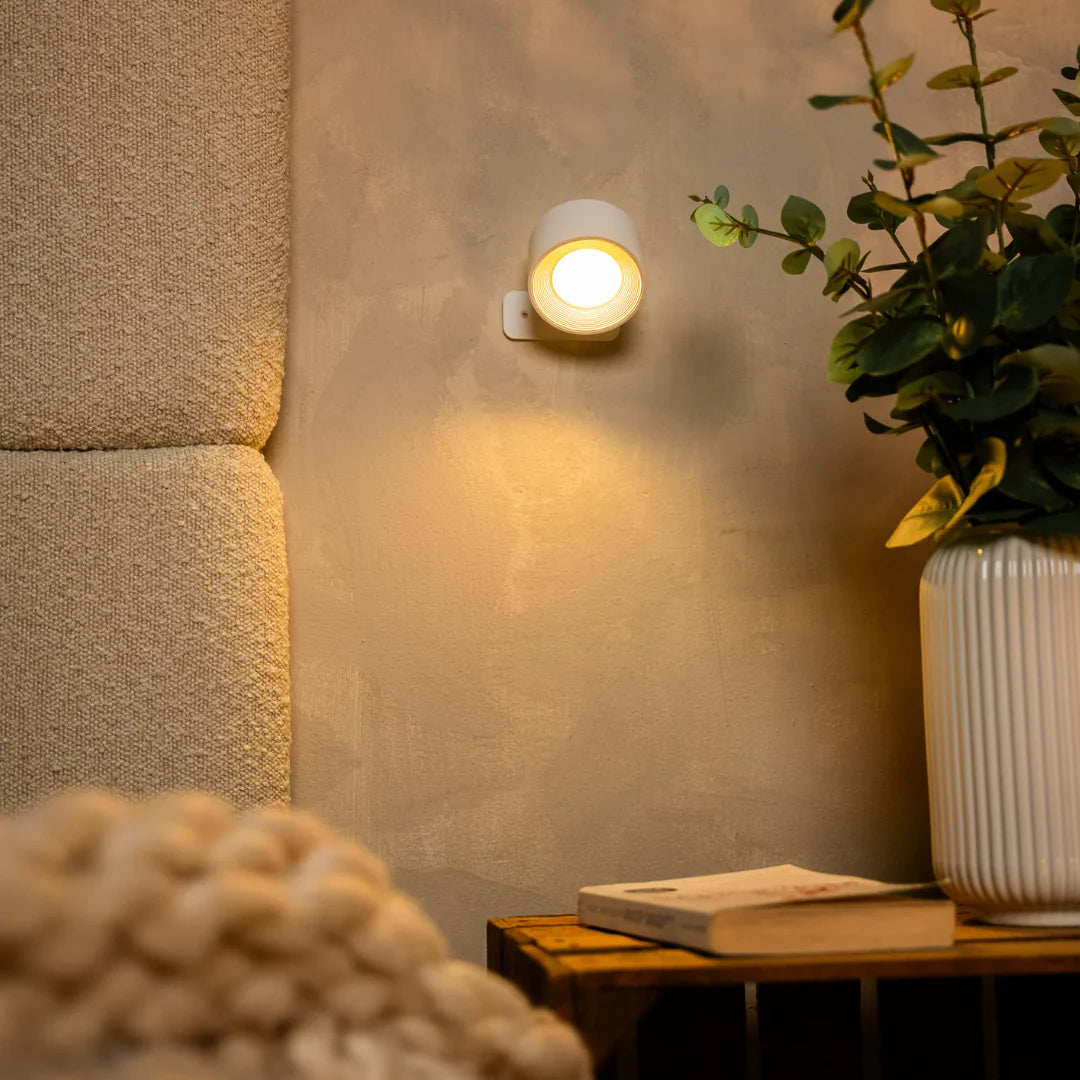Luxury Cordless Wall Lamp (Set of 2)