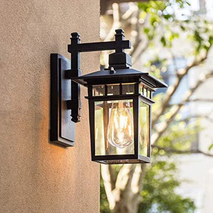 Fylo Outdoor Wall Lamp