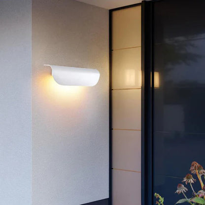 Astoria Modern Curved Outdoor Wall Lamp