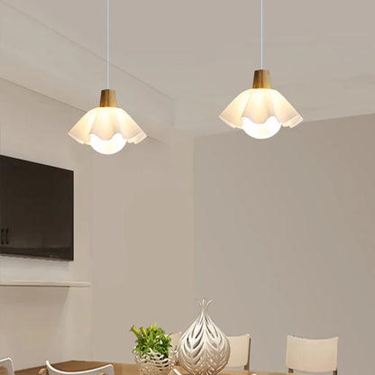 Numa Flower-shaped pendant lamp
