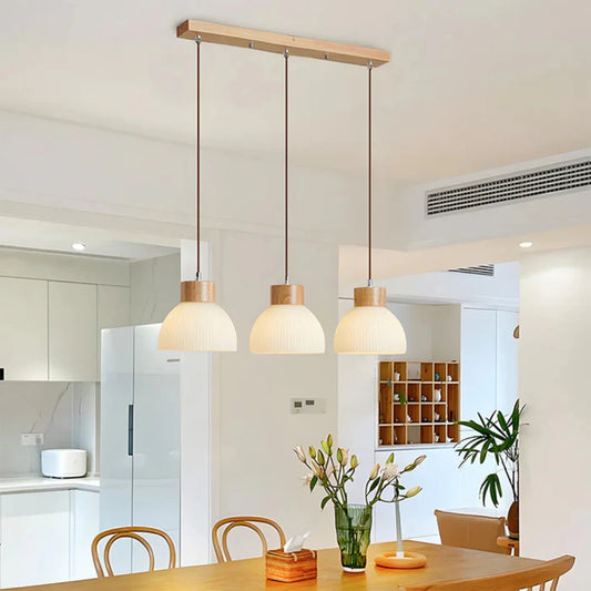 Leva Glass Eye-catcher Pendant Lamp
