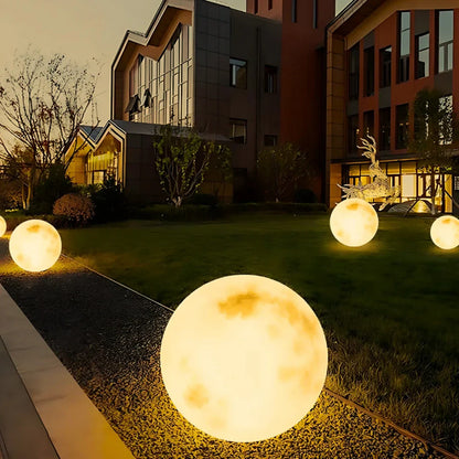 Aurora Moon Garden Light