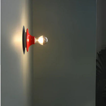 Sphyn Bauhaus Retro Wall Lamp