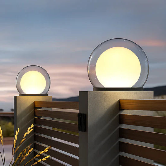 Thaliora Solar Powered Outdoor Lamp
