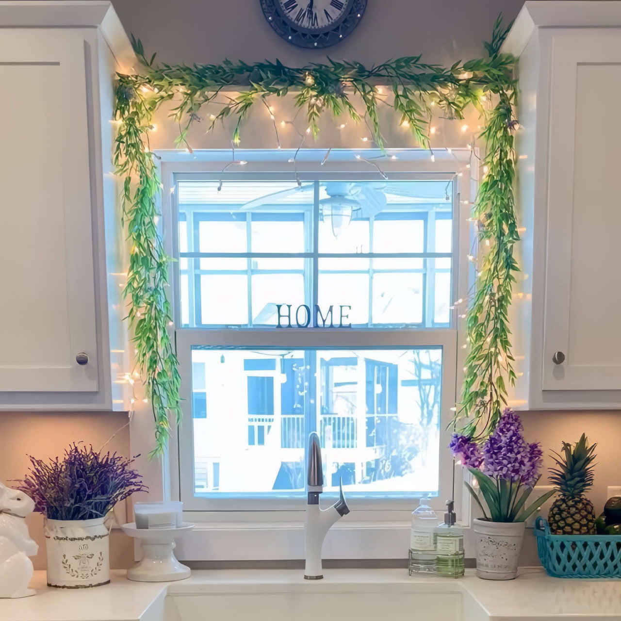 Twinkling Tree Glistening Garlands by Casa Solaro™