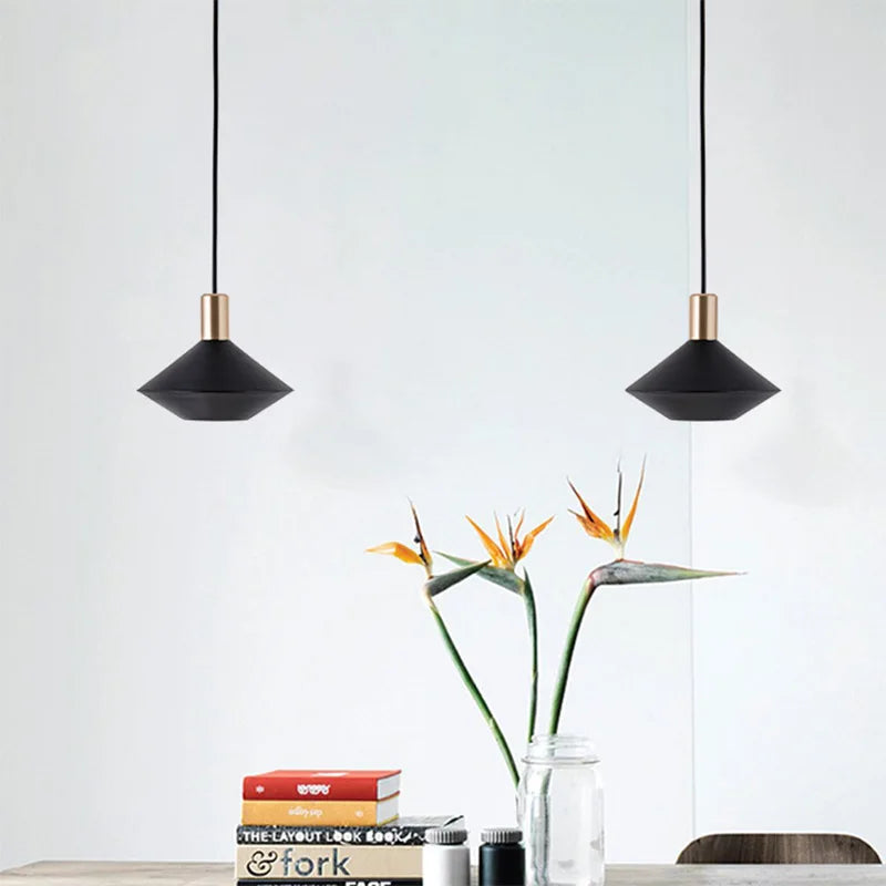 Corintha Italian Modern Minimalist LED Pendant Lamp