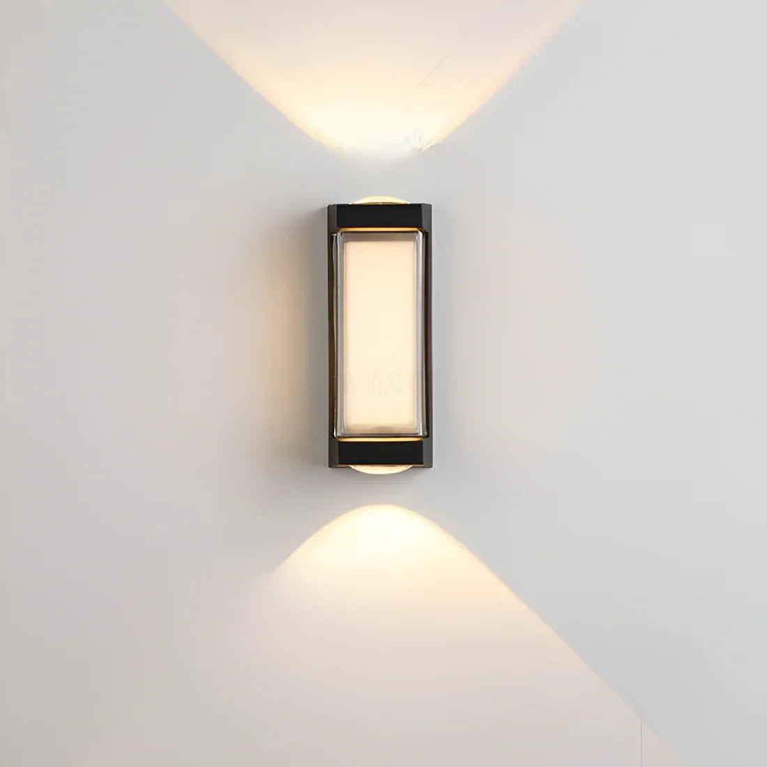 Renara Modern Outdoor Wall Lamp