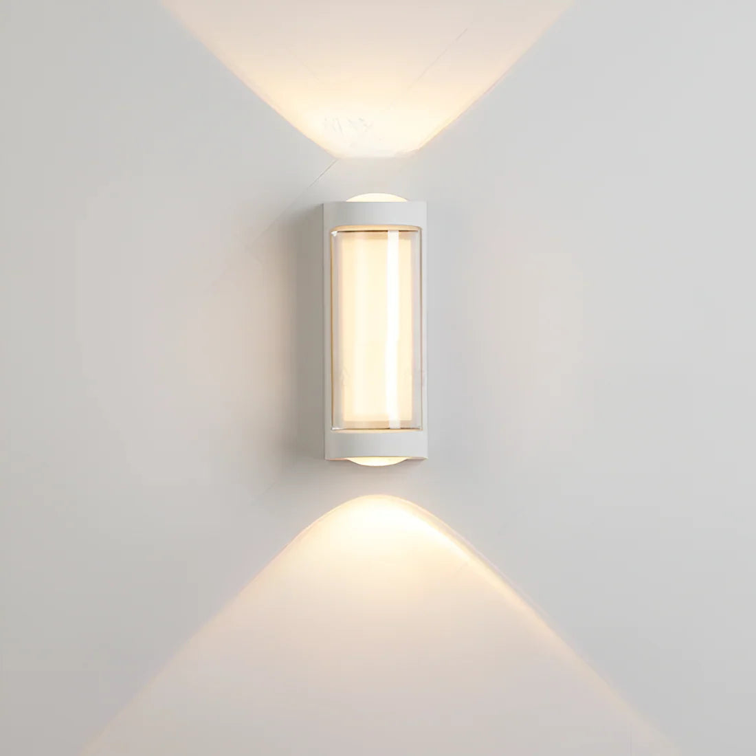 Renara Modern Outdoor Wall Lamp