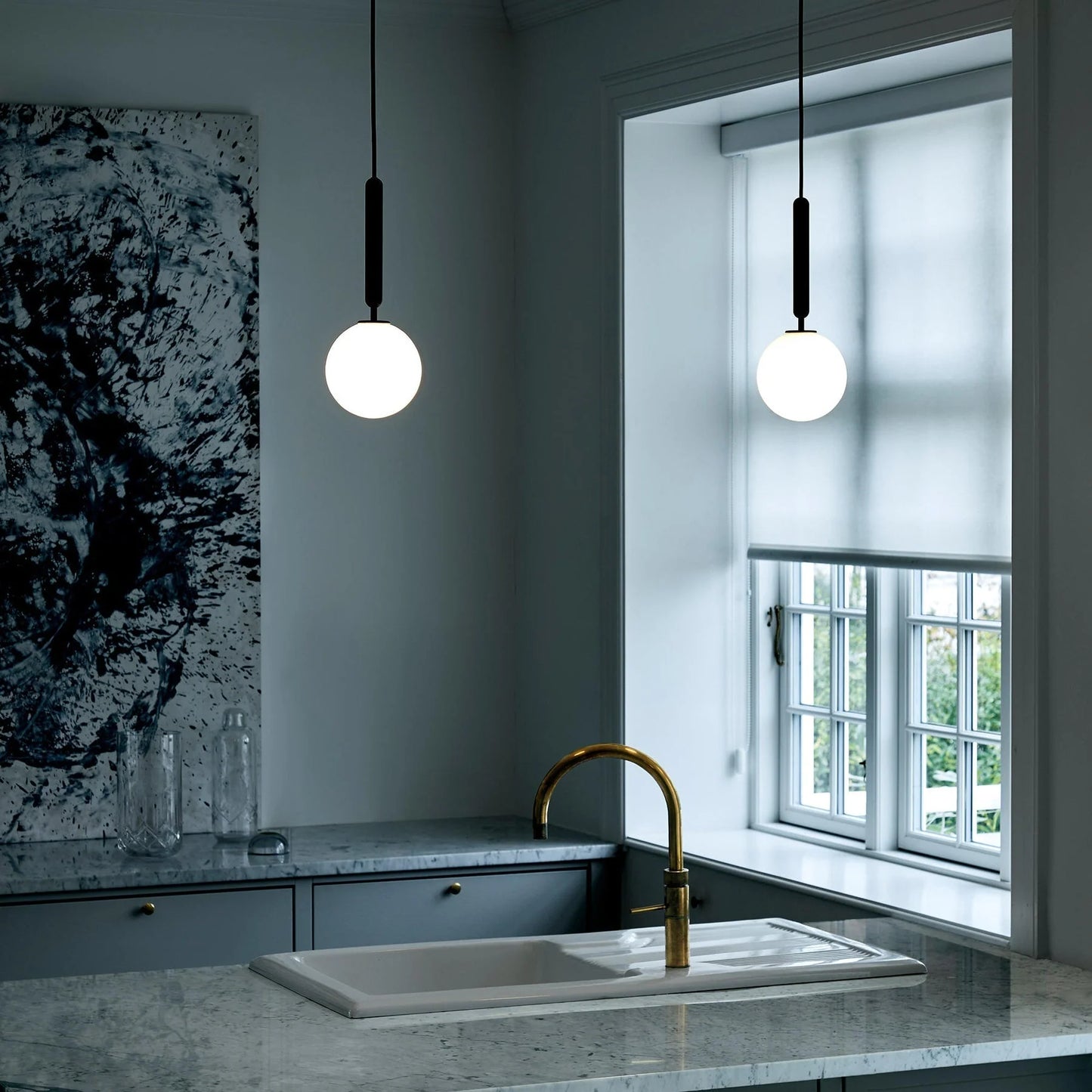 Aethera Modern Glass Pendant Lamp