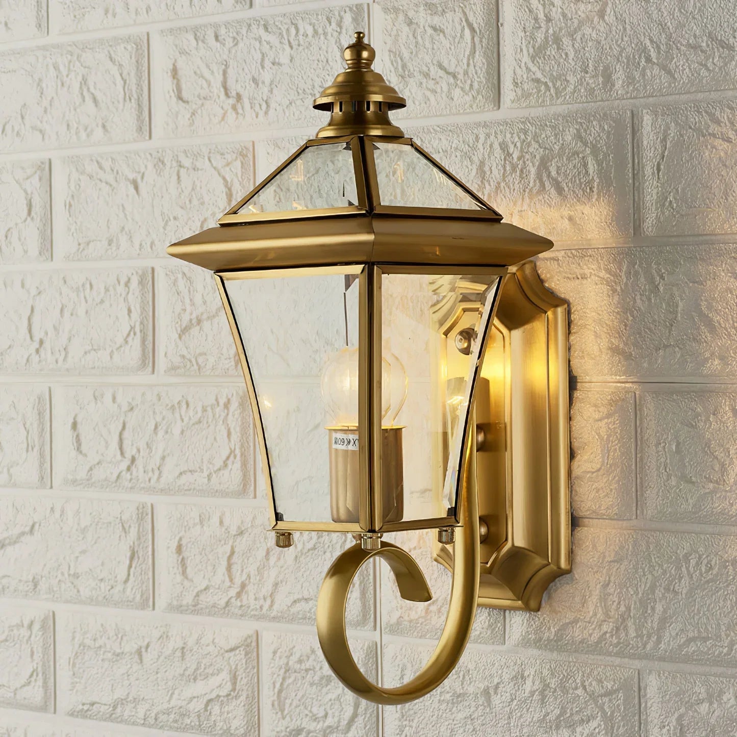 Olivara Retro Brass Outdoor Wall Lamp