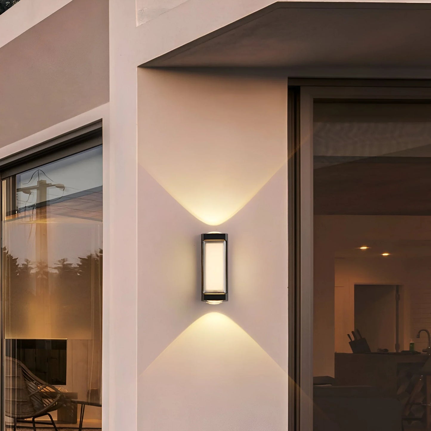 Renara Modern Outdoor Wall Lamp