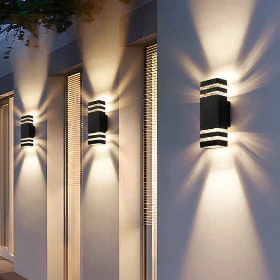 Lystria Two-layer Outdoor Wall Lamp