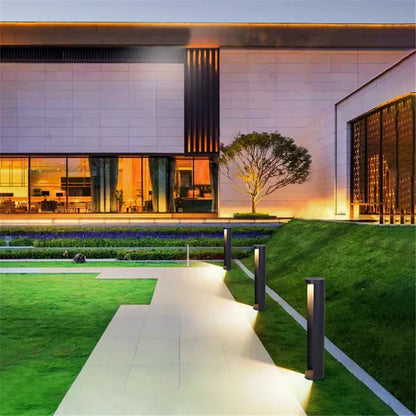 Elowen Modern Outdoor Lamp