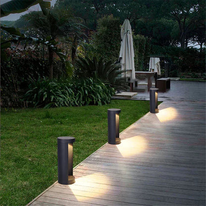 Elowen Modern Outdoor Lamp