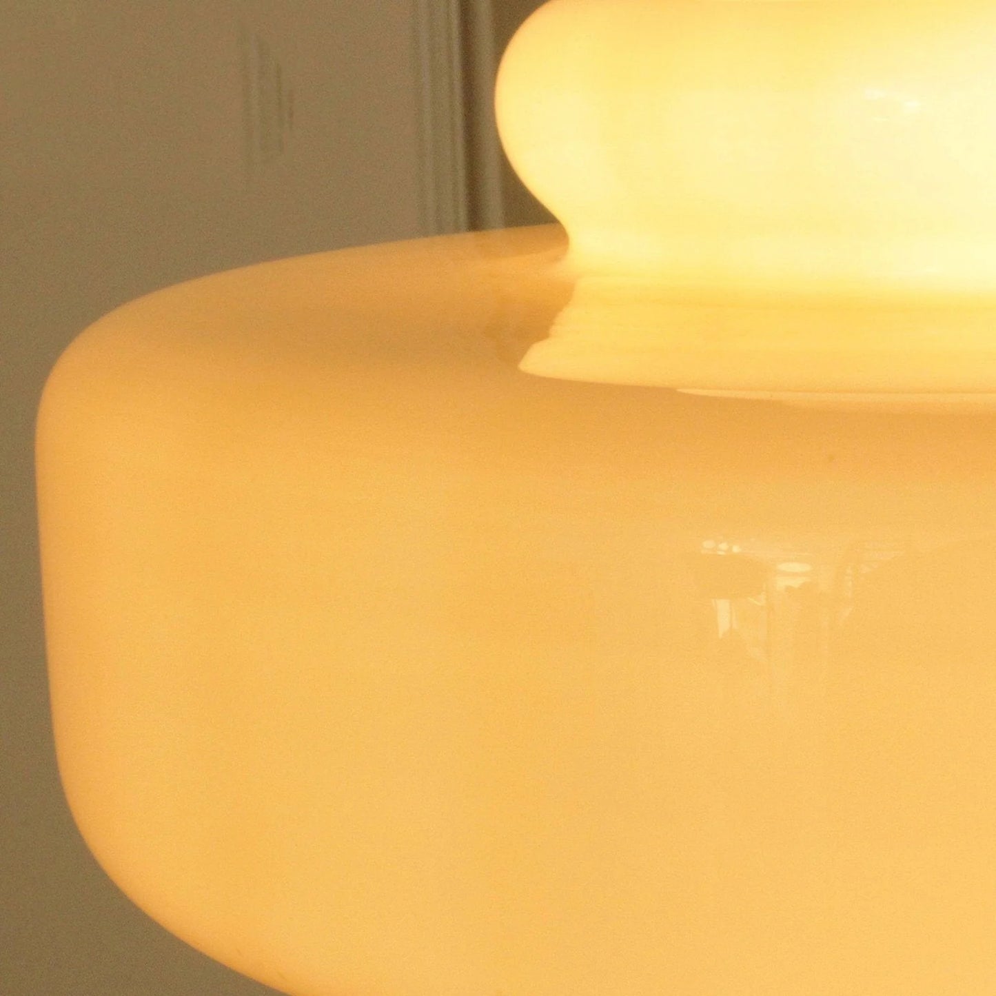 Astraea Vintage Glass Pendant Lamp