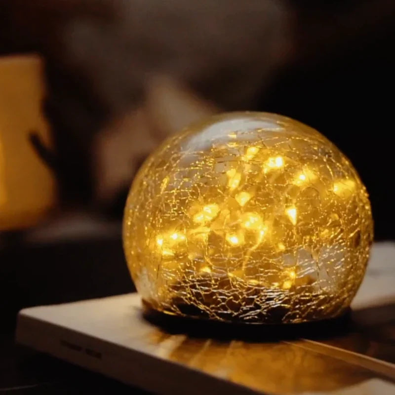 SolarGlobe Garden Light